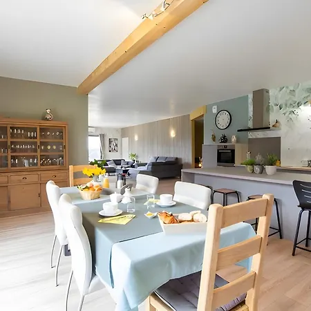D'hotes Les Silex Bed & Breakfast Plazac